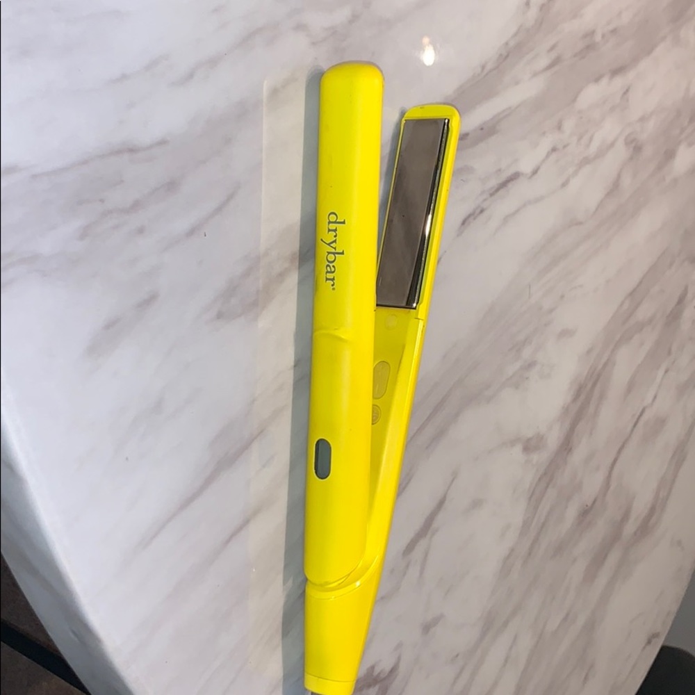Flat iron